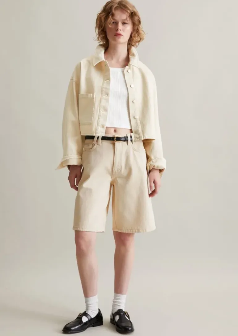 Bermuda Model Jonnda relaxed aus Rigid Denim ohne Elasthan