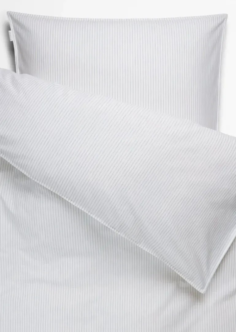 Bettwäsche-Set Model Classic Fine Stripe aus reiner Bio-Baumwolle