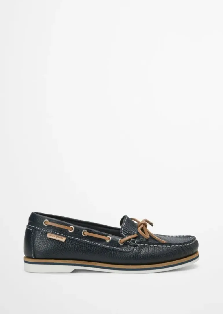 Bootsschuh aus genarbtem Rindleder