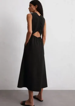 Cut-Out-Kleid aus TENCEL™ Lyocell-Leinen-Mix