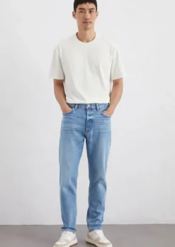Jeans Model Accilo tapered made with CIRCULOSE®