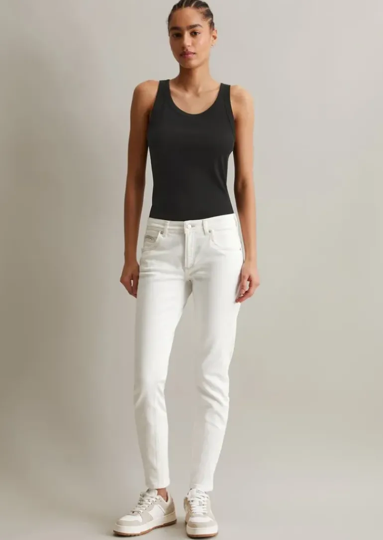 Jeans Model Alva slim cropped aus Organic-Cotton-Lyocell-Stretch