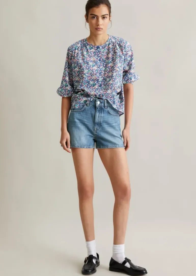 Jeansshorts Model Auri shaped flared aus Rigid-Denim