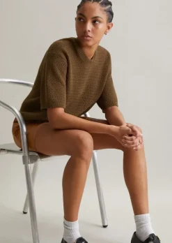 Kurzarm-Pullover regular in Häkel-Optik