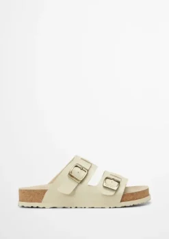 Pantolette mit recyceltem Polyester