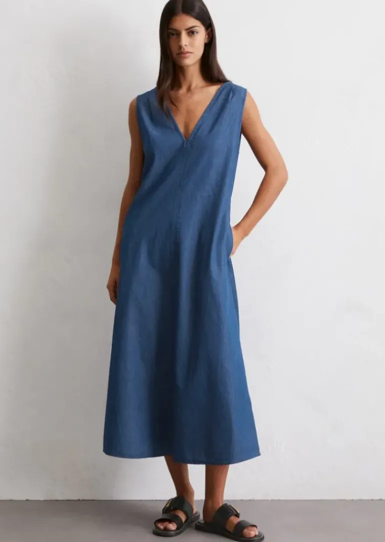 Ärmelloses Denim-Kleid flared mit TENCEL™ Lyocell
