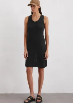 Ärmelloses Strickkleid slim aus Bändchengarn