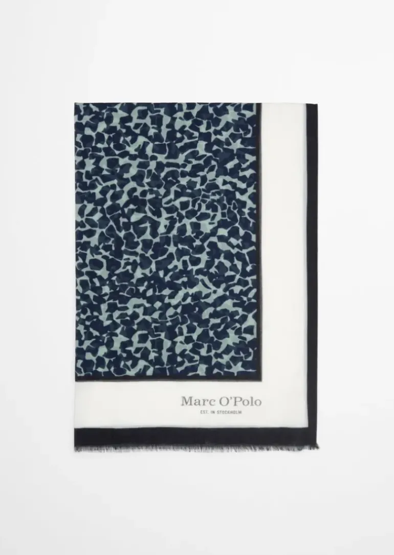 Schal mit Allover-Print mit TENCEL™ Lyocell