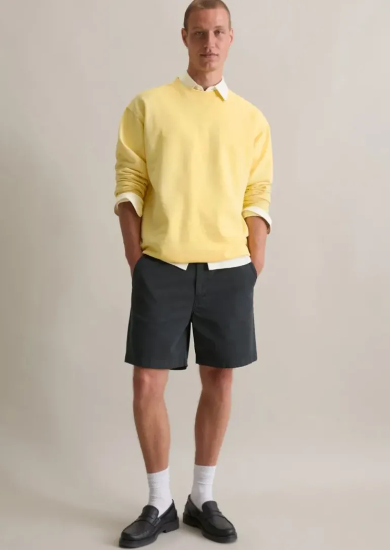 Shorts regular aus elastischem Bio-Baumwoll-Twill