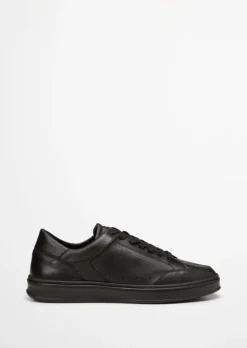 Sneaker aus edlem Rindleder
