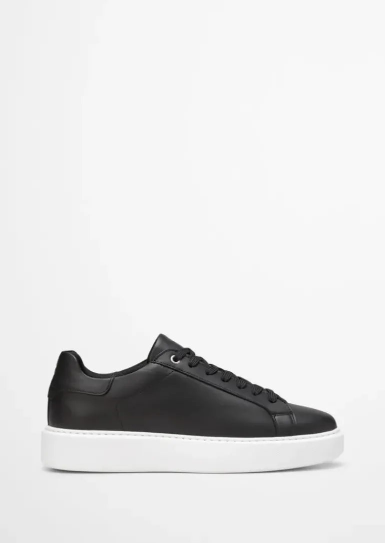 Sneaker aus edlem Rindleder