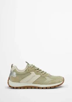 Sneaker aus edlem Rindleder und Mesh-Einsatz