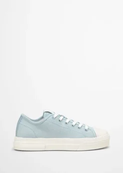 Sneaker im klassischen Vulka-Look
