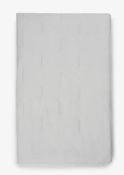 Tagesdecke Model Soletta mit recycelter Füllung