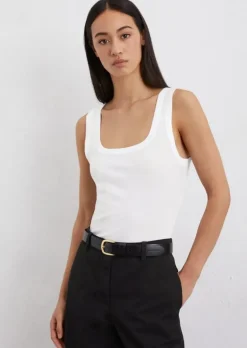 Top slim aus Organic Cotton