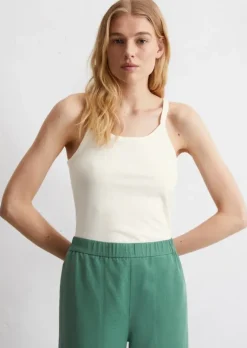 Top slim aus Organic Cotton-Hanf-Mix
