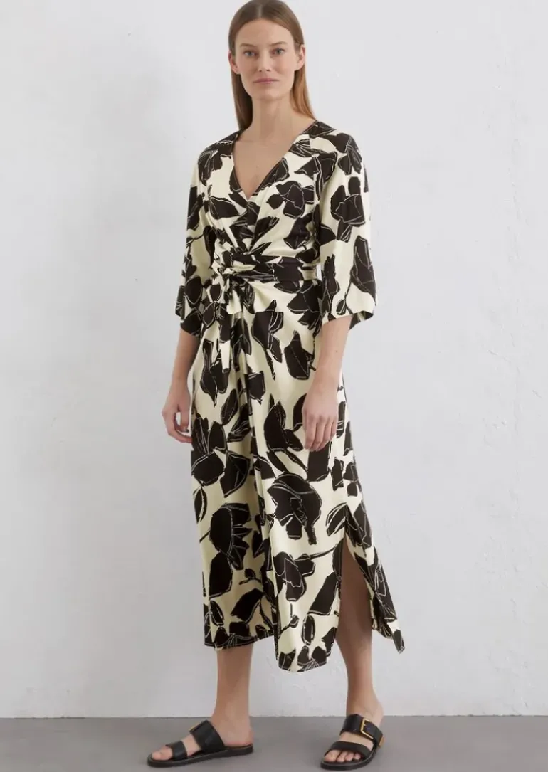 Wickelkleid regular aus Viskose-Satin-Stretch